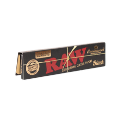RAW CLASSIC PAPERS Black Connoisseur King Size Slim +Tips